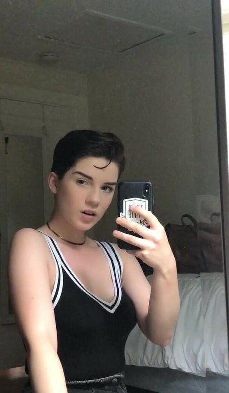 Morgan Eckroth actriz perfecta fotos