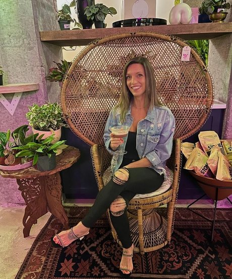 Sam Ortego estrella adulta archivo