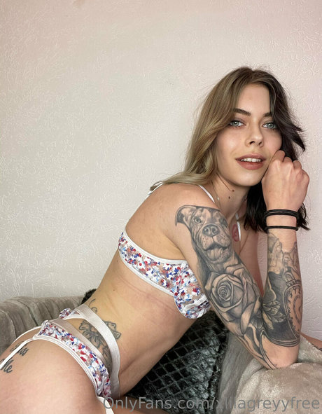 xlilagreyyfree actriz xxx fotos