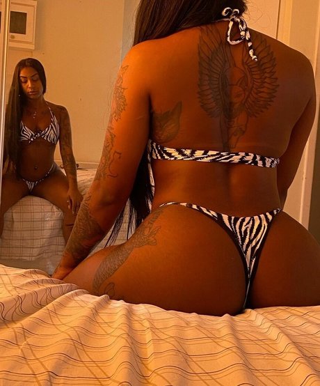 Negra Japa actriz de alta definición imagen