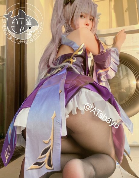 ATshayu actriz desnuda galerías