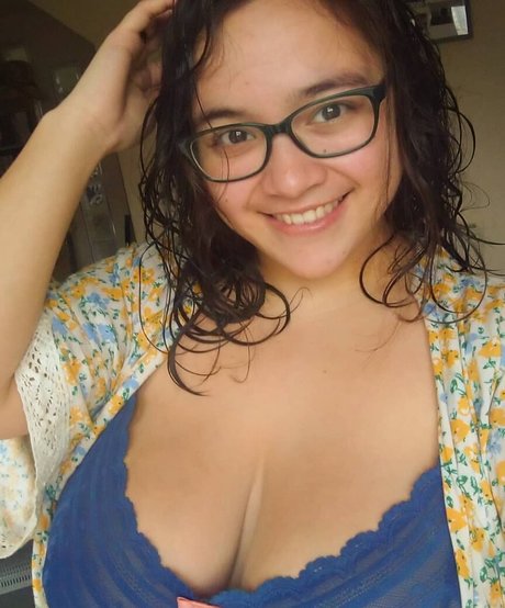 janineaam estrella porno caliente foto