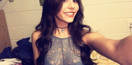 Ally Dowd estrella porno desnuda imágenes