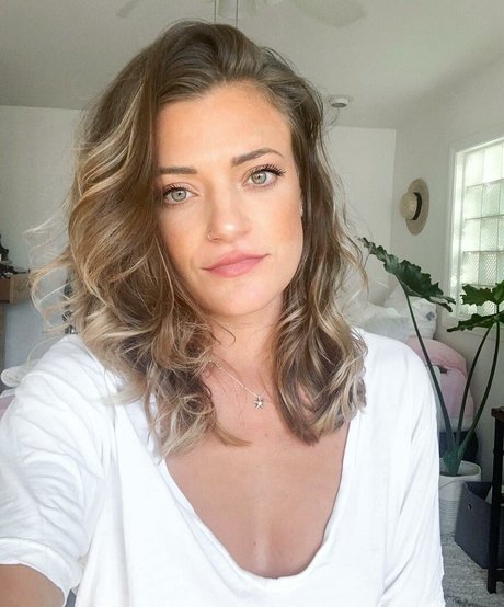 morena de grandes tetas onlyfans arte recopilación