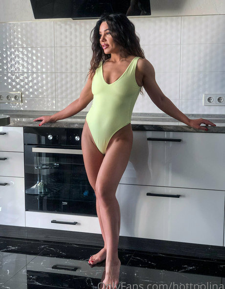 hottpolina modelo de alta definición galería