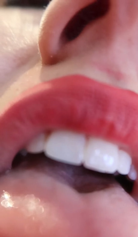 Colleen Ballinger actriz porno imágenes