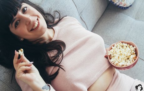 miss babel estrella porno de arte galería