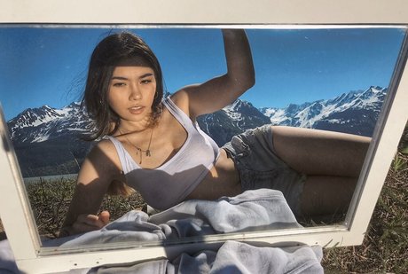 Mikah Tia estrella del sexo imagen