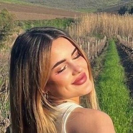 itschristyerin modelo caliente galerías