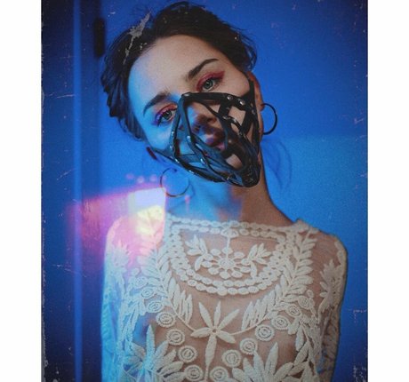 Anna Kotova modelo galería