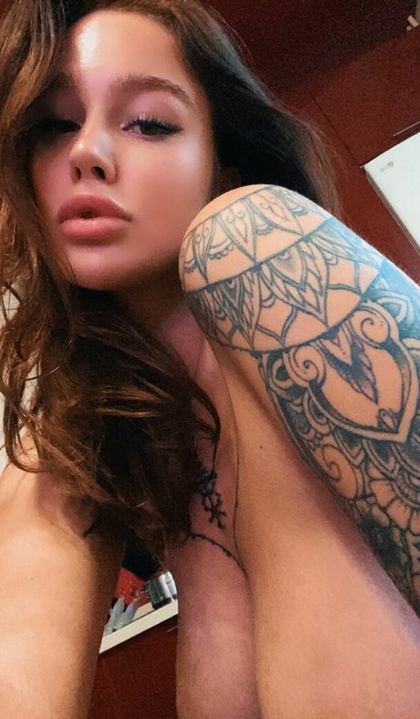 hell voron estrella porno galería