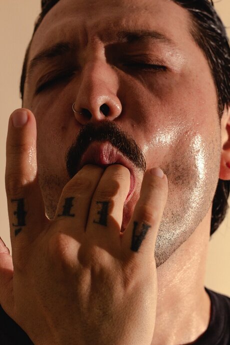 C Eduardo xxx estrella porno imagen