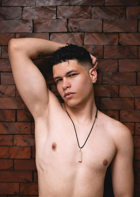 Gustavo Selvenca actriz de alta definición imagen