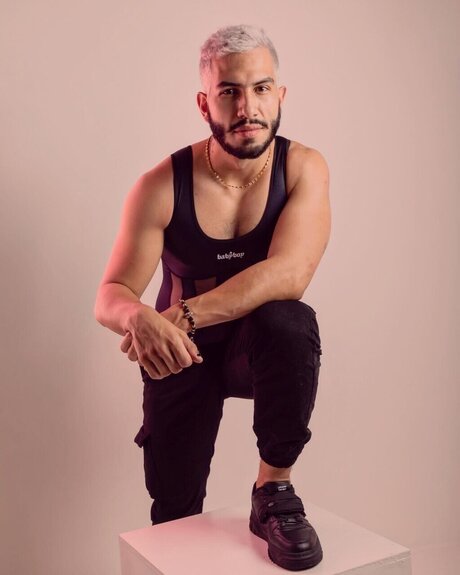 TEO FERRER_ estrella xxx imagen