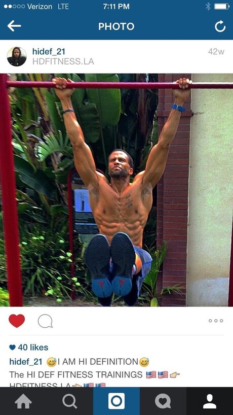 HIDEF actriz erótica foto