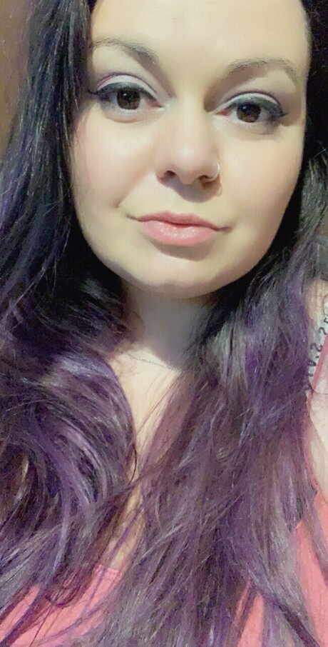 Moonshine bonita estrella porno imágenes