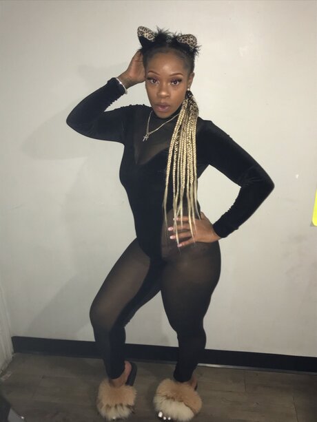 BLUE DIAMOND modelo agradable galerías