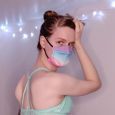 Opalescent Brat arte estrella porno galerías