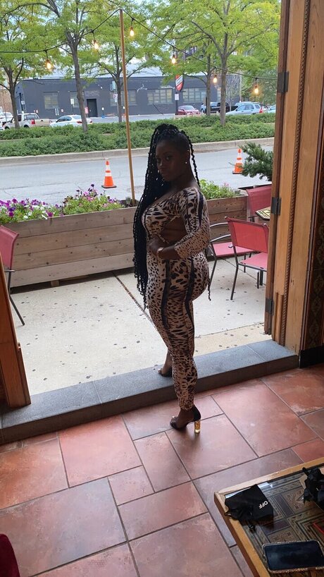 Tasha M estrella porno perfecta foto