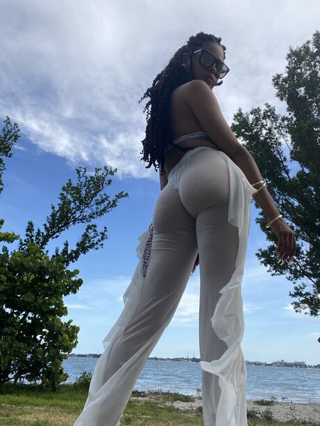 Realbenjiimami modelo sexy imagen