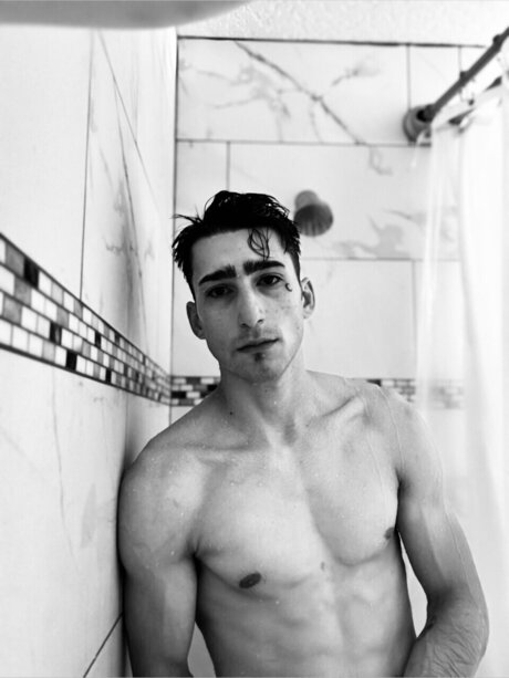 Nate Newman modelo desnuda imágenes