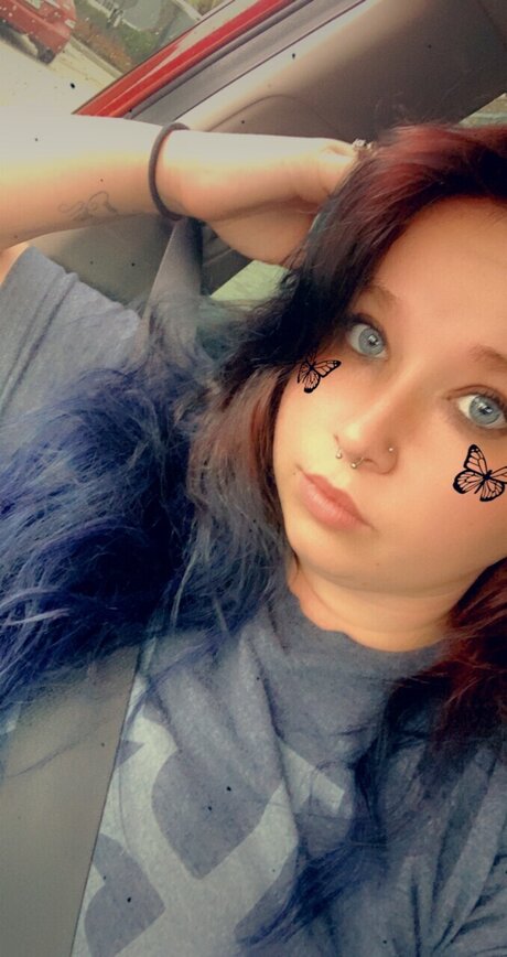 MacKenzie griffin desnudos de estrellas porno foto