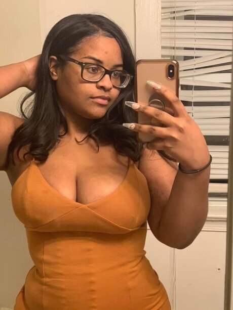 Jazzy Love buena estrella porno galerías