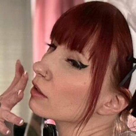 Rikku Tsukiyomi modelo xxx fotos