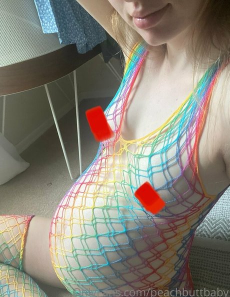 peachbuttbaby actriz desnuda archivo