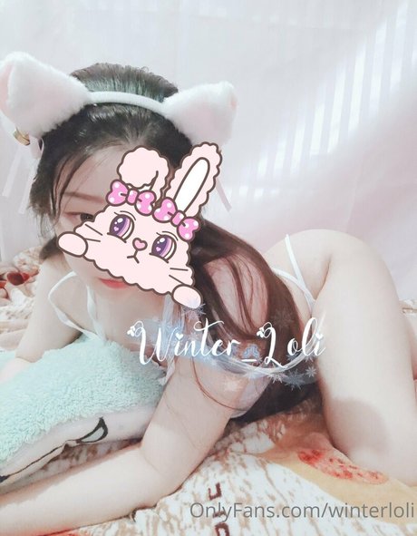 winter lolly modelo desnuda archivo