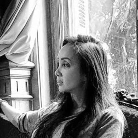 Celine Tran mejor modelo galerías