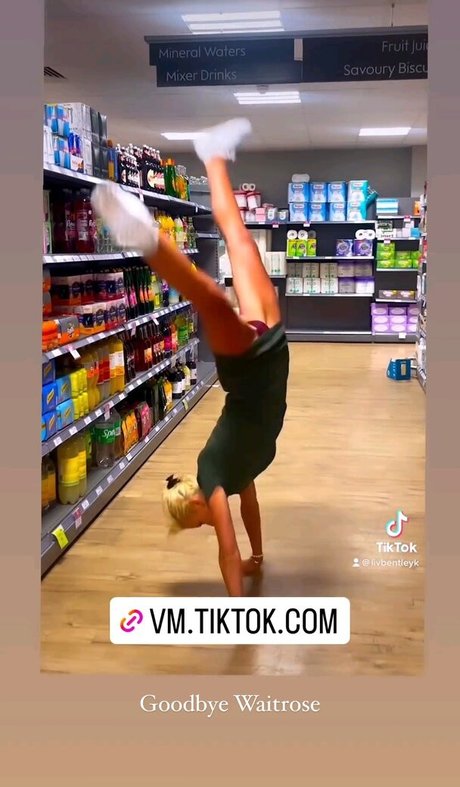 Olivia Bentley actriz caliente galerías