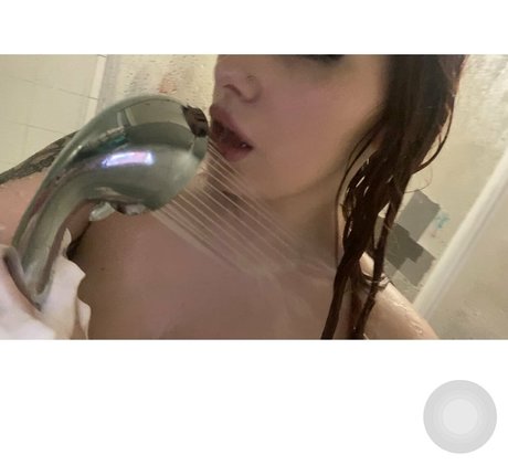 tianacruz modelo desnudos imagen