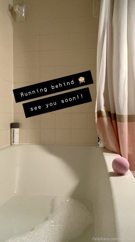 highhay actriz libre galería