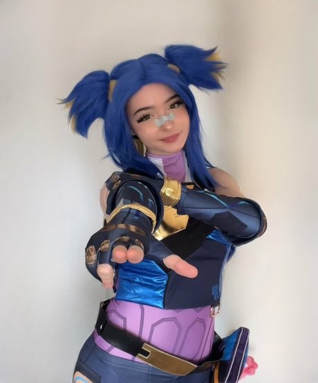 Toxic Tenshi hermosa actriz imágenes