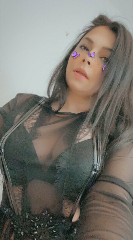 Pikafue actriz de desnudos galerías