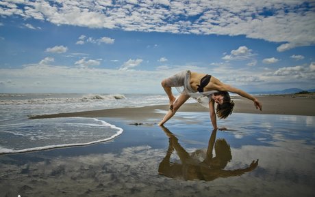 Lale Sezer estrella porno atractiva archivo