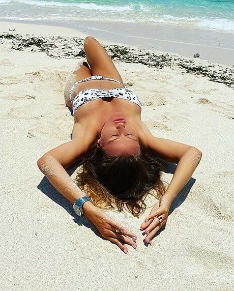 Eva Henger modelo libre galerías