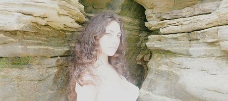 Bella Ossi estrella porno del sexo foto