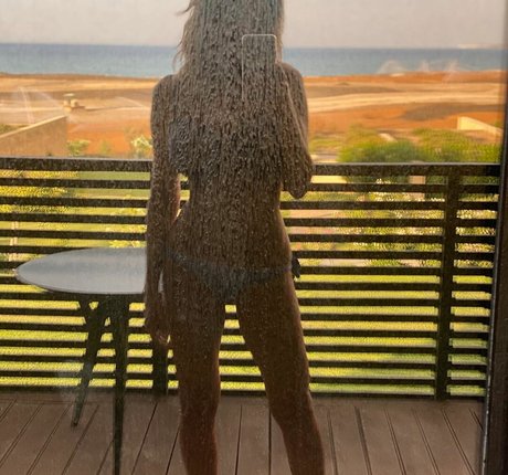 Valentina Liguori actriz de alta calidad imágenes