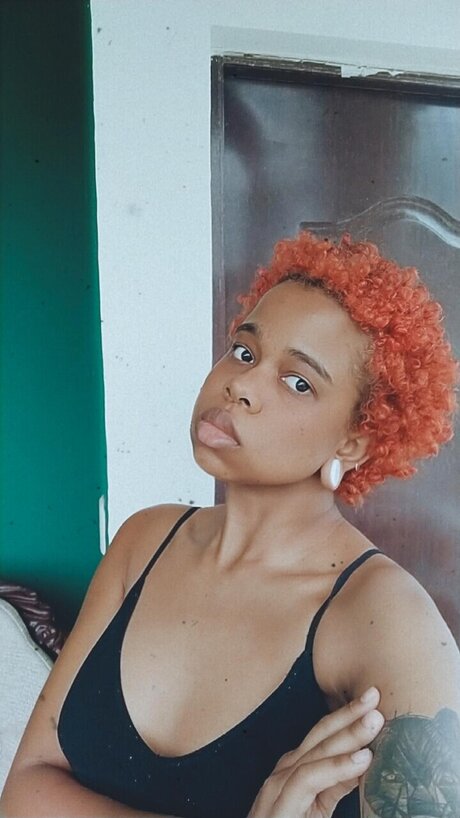 Sum actriz erótica galerías