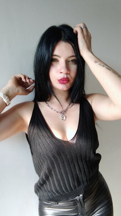 onlyfans de gemelas asiáticas arte sexo imagen