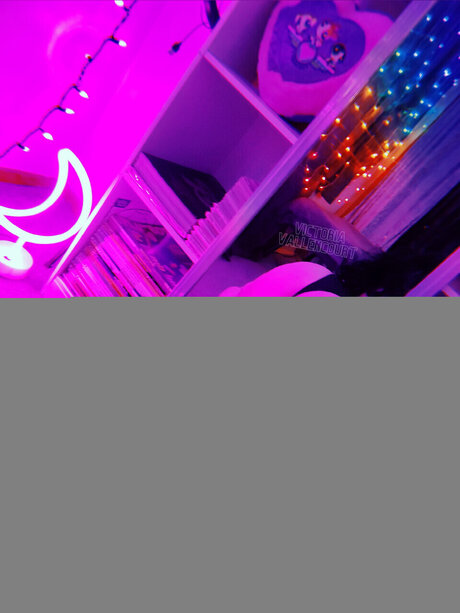 Vicki Vallencourt actriz erótica archivo