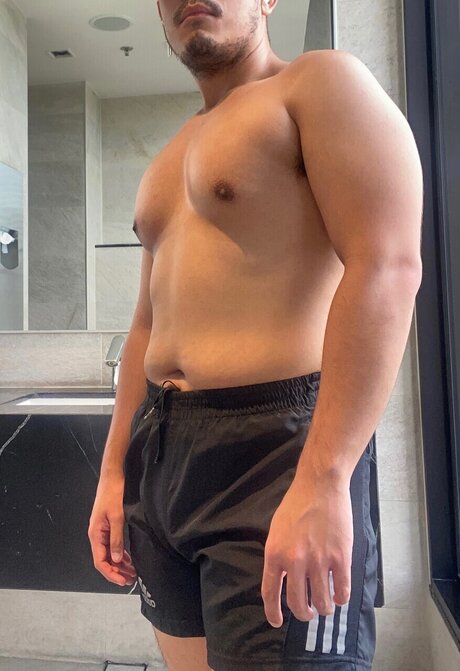 Arghan hermosa estrella porno fotos