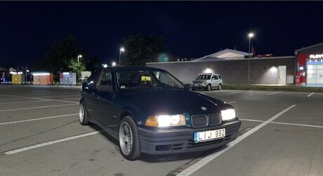 Kristijonas modelo pornografico fotos