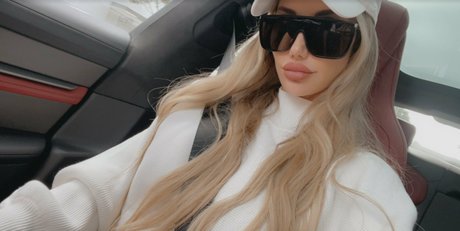 sarairollins actriz desnuda imágenes