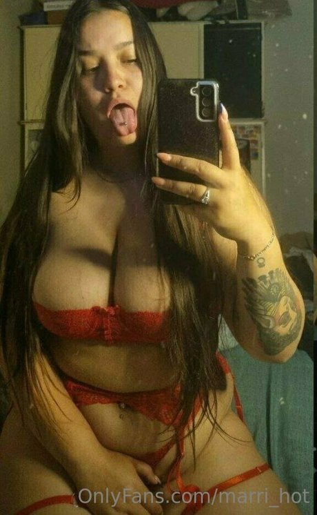 marri hot modelo sexual archivo