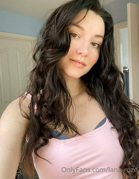 lana roze actriz de alta definición foto