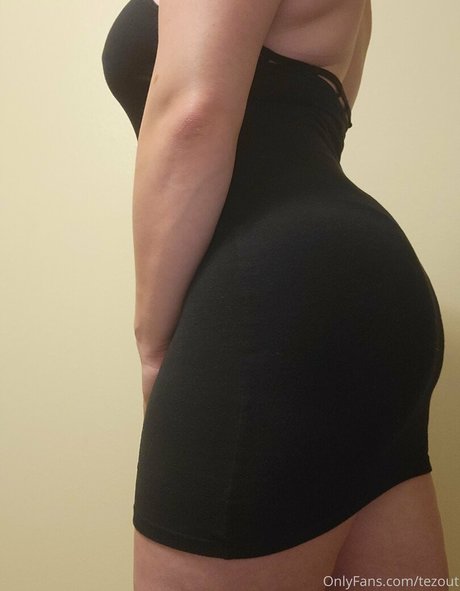 tezout actriz porno fotos