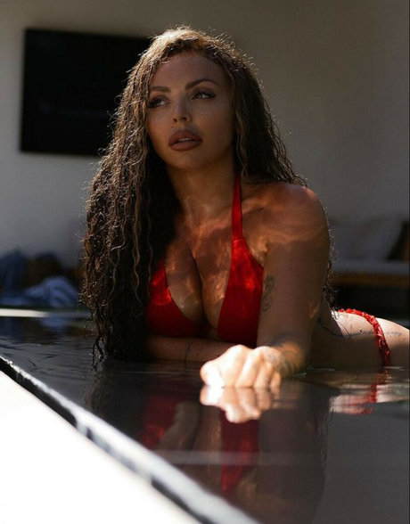 Jesy Nelson arte estelar galería